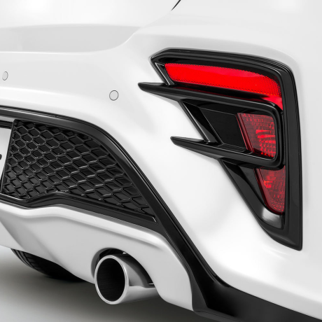 Бампер задний "Kudos" под раздвоенный глушитель для Kia Rio (2017-2020) купить недорого с доставкой в Ленинск-Кузнецкий